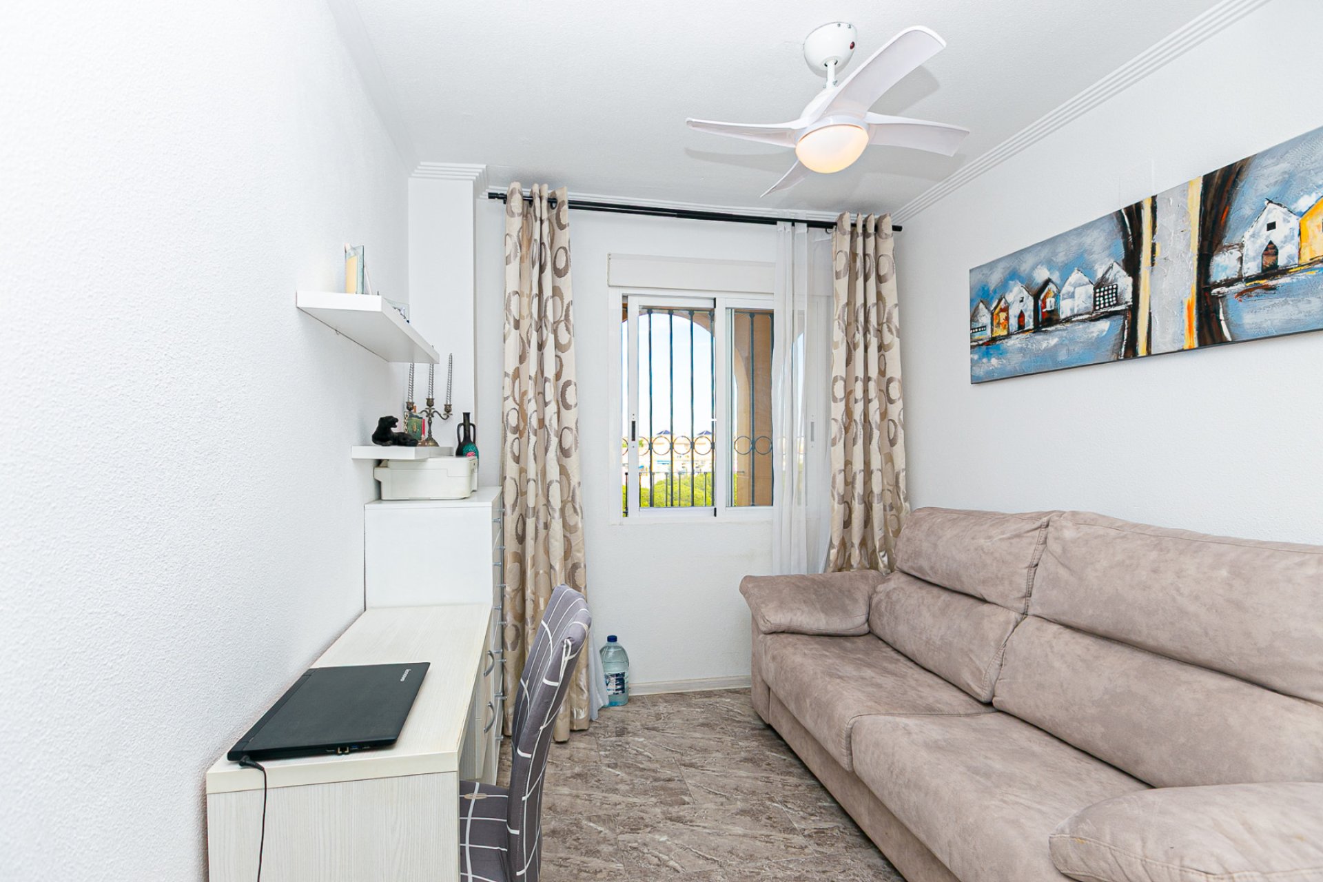 Resale - Apartment -
La Zenia - Beachside