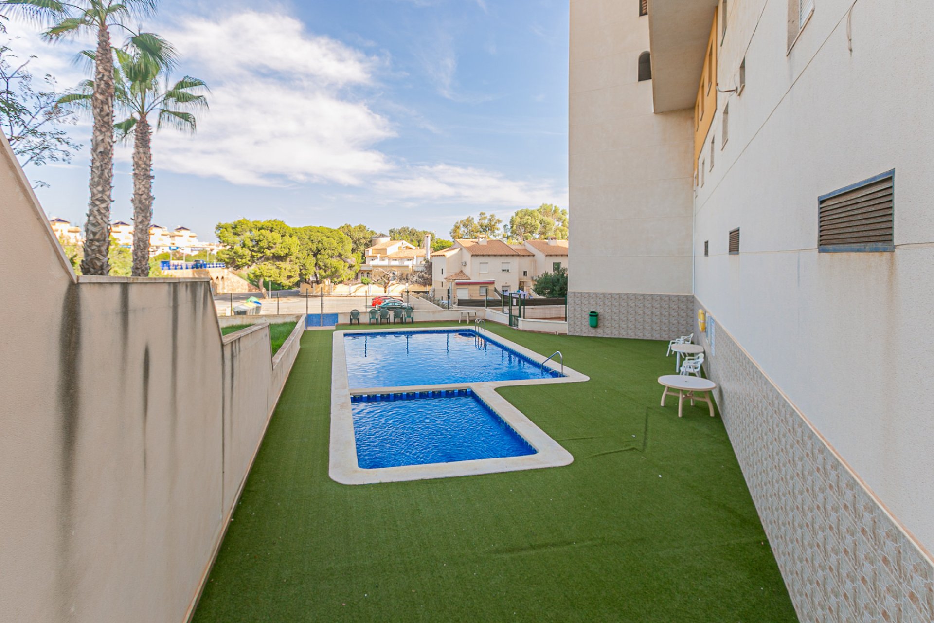 Resale - Apartment -
La Zenia - Beachside