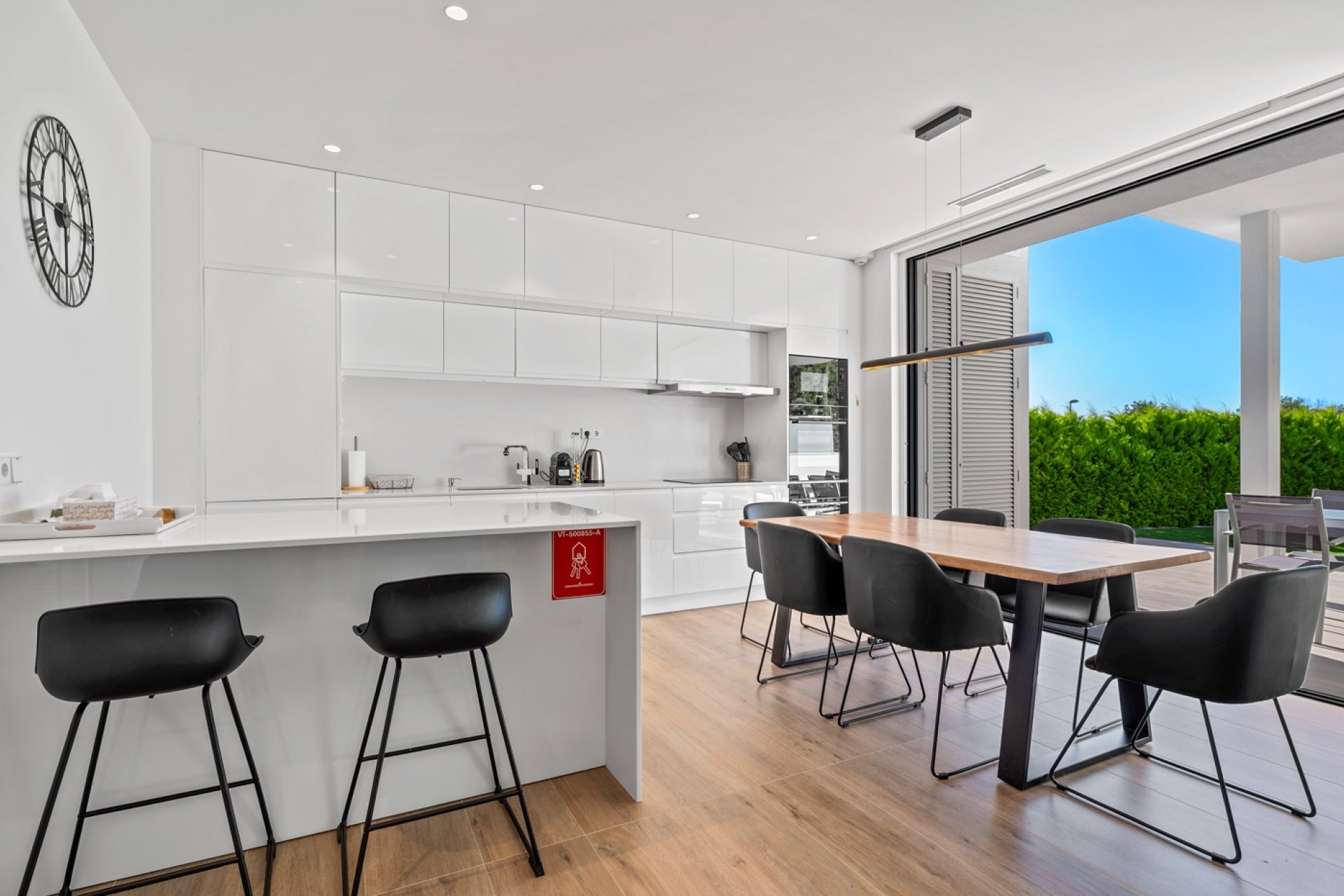 Resale - Apartment -
Las Colinas Golf - Las Colinas Golf Resort