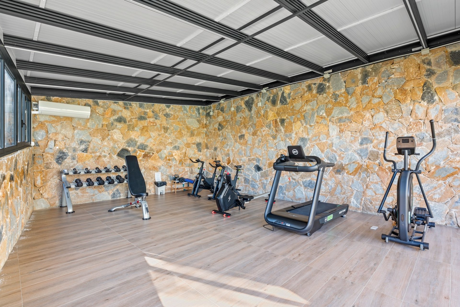 Resale - Apartment -
Las Colinas Golf - Las Colinas Golf Resort