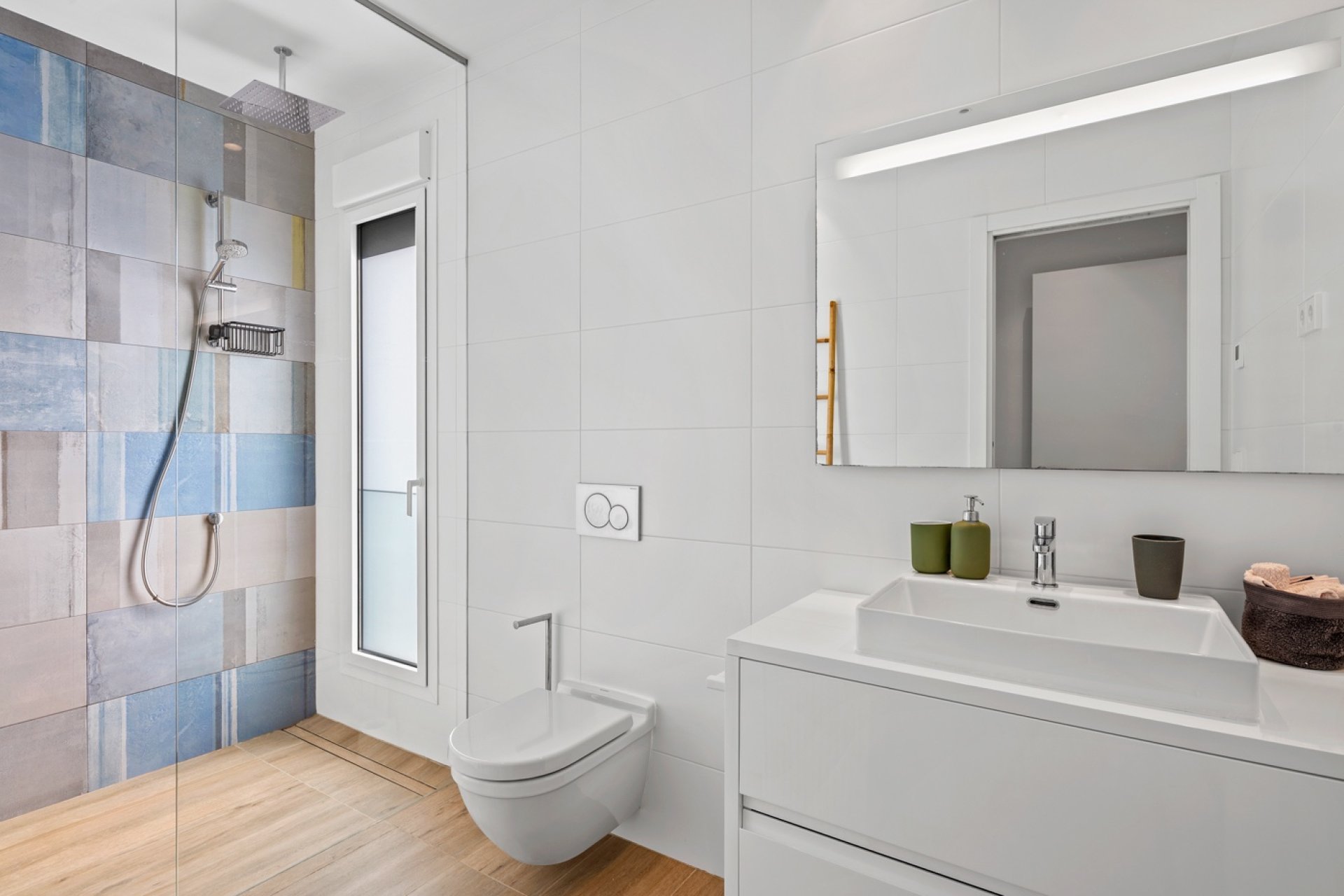 Resale - Apartment -
Las Colinas Golf