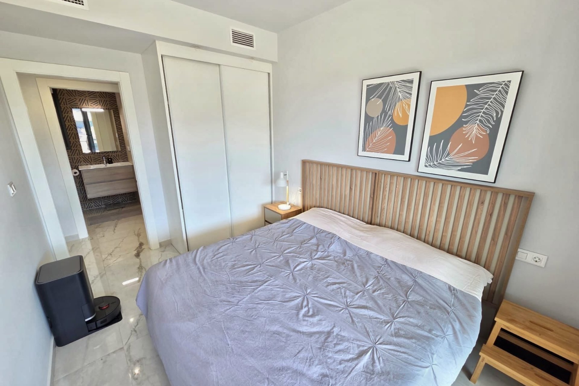 Resale - Apartment -
Los Altos