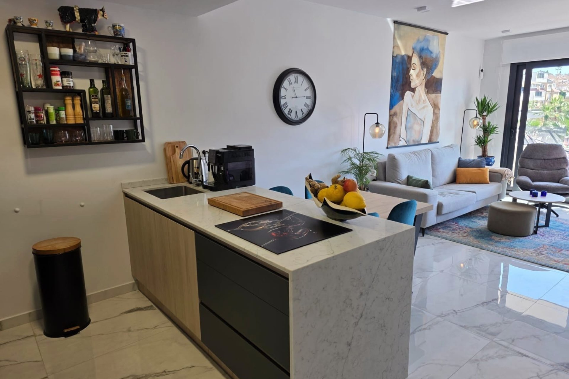 Resale - Apartment -
Los Altos