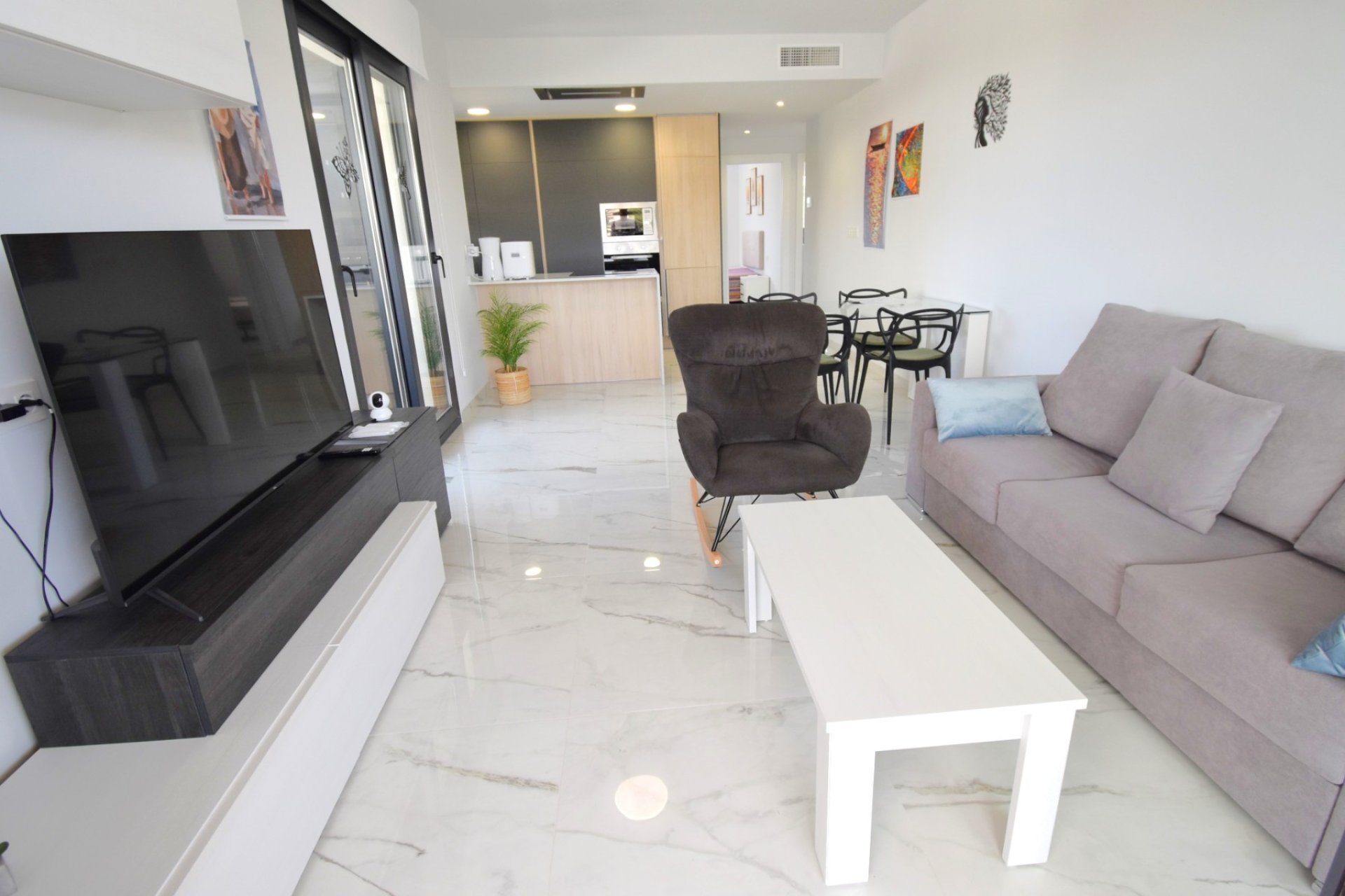 Resale - Apartment -
Los Altos