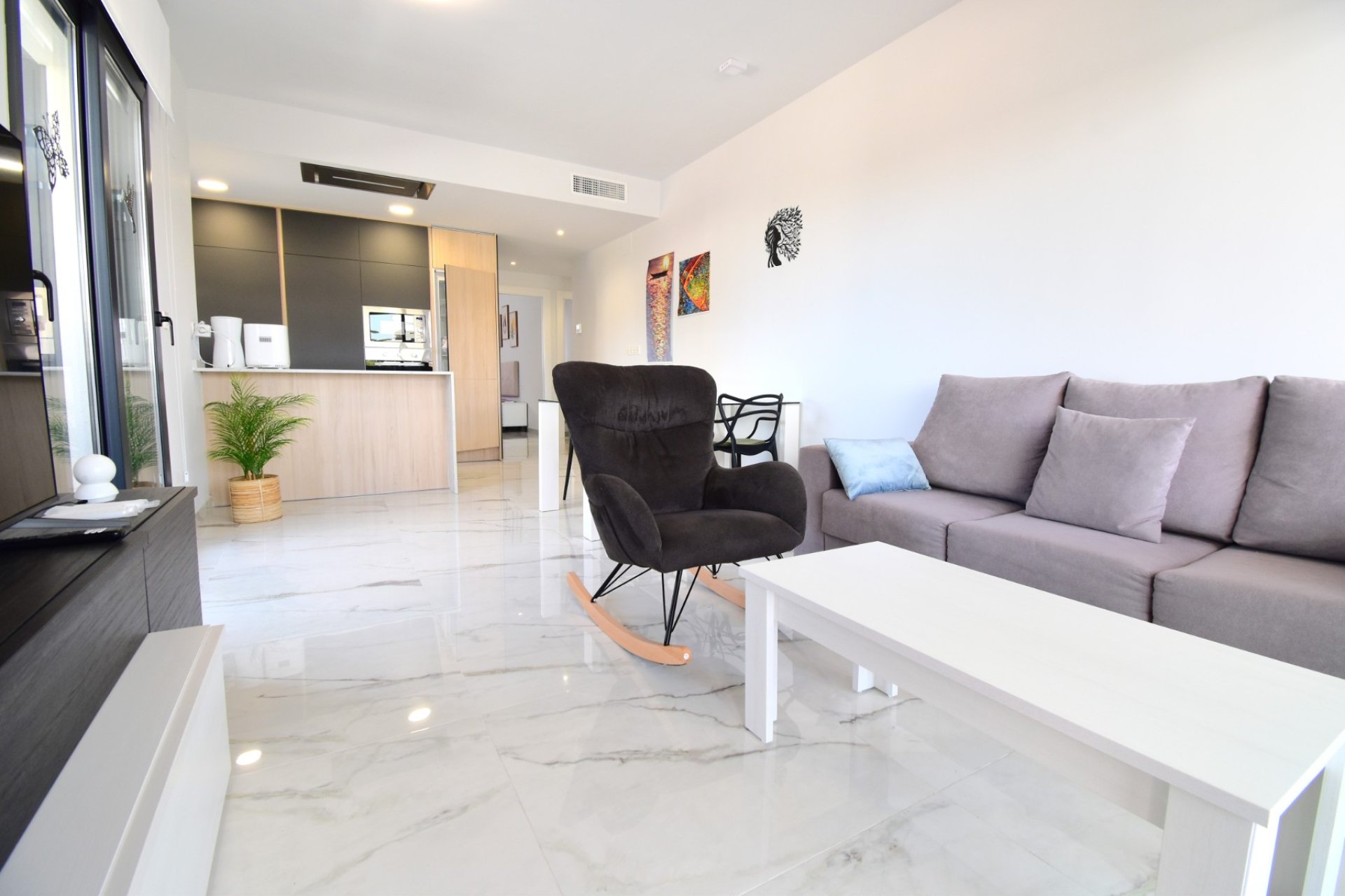 Resale - Apartment -
Los Altos