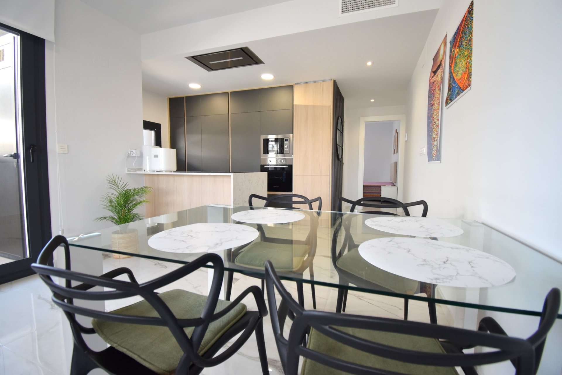 Resale - Apartment -
Los Altos