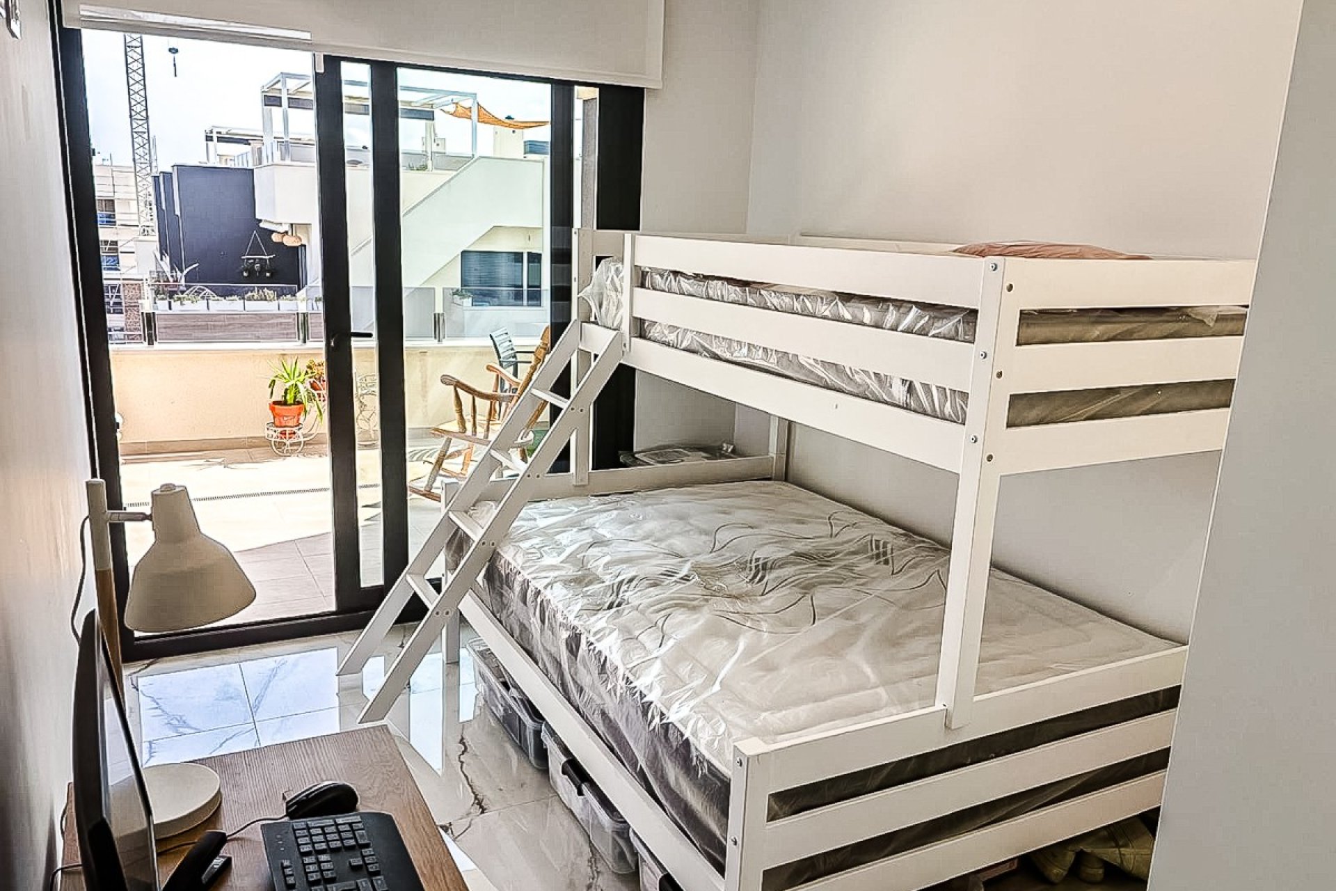Resale - Apartment -
Los Altos