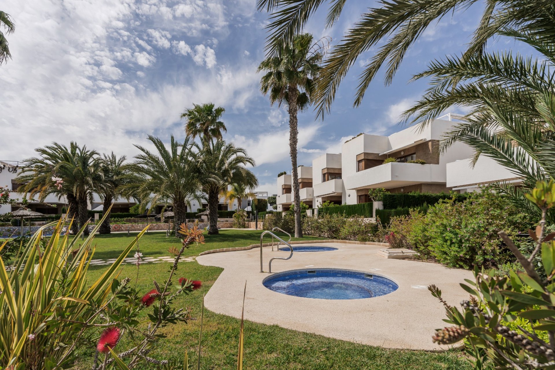 Resale - Apartment -
Orihuela Costa - La Zenia