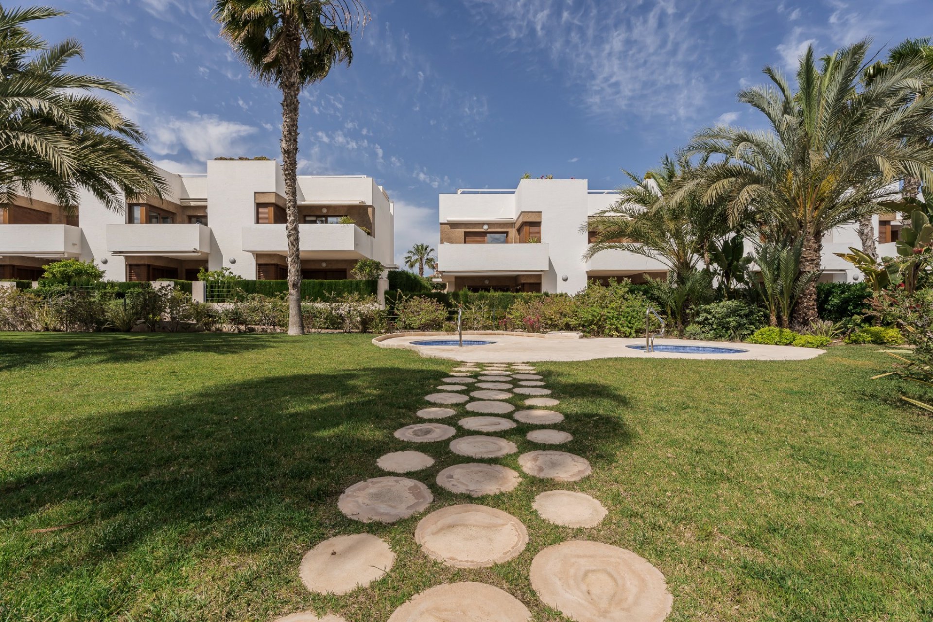 Resale - Apartment -
Orihuela Costa - La Zenia