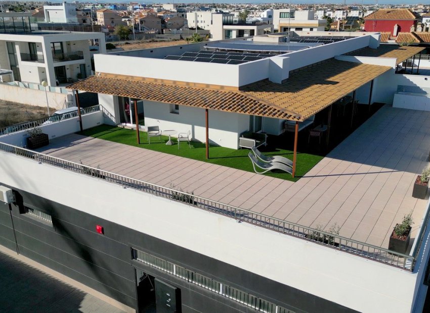 Resale - Apartment -
Orihuela Costa - La Zenia