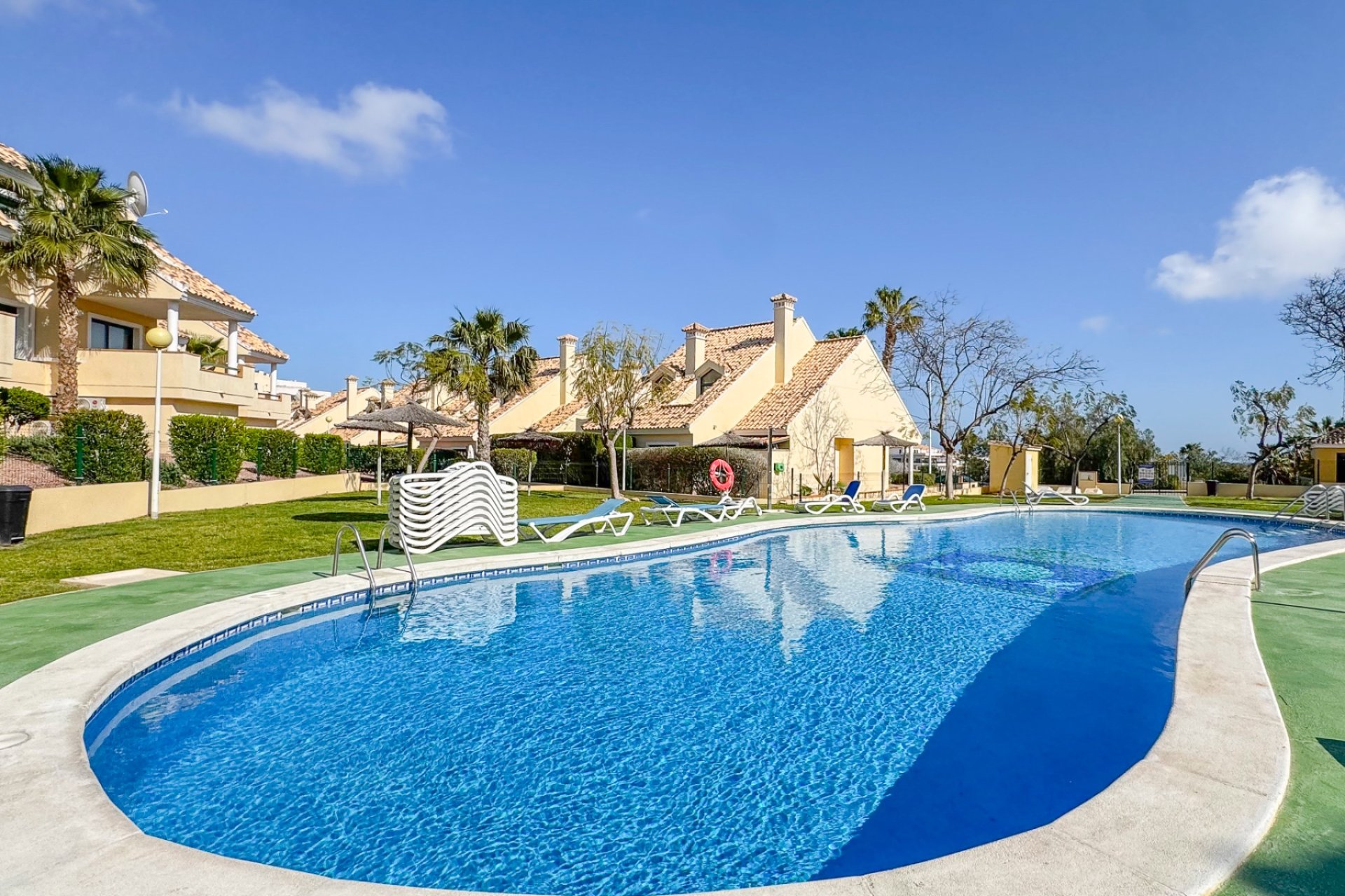 Resale - Apartment -
Orihuela Costa - Lomas de Campoamor