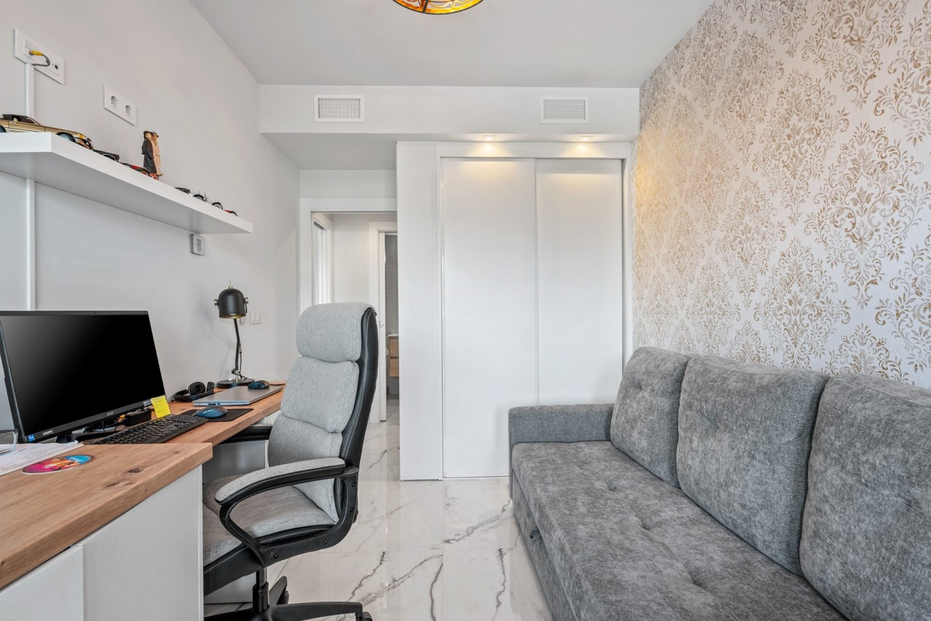 Resale - Apartment -
Orihuela Costa - Los Altos