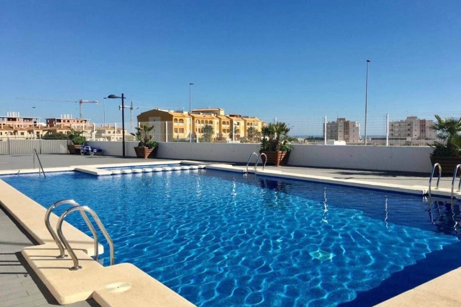 Resale - Apartment -
Orihuela Costa - Los Dolses