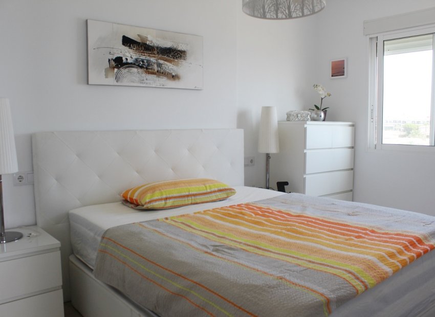 Resale - Apartment -
Orihuela Costa - Playa Flamenca Beach