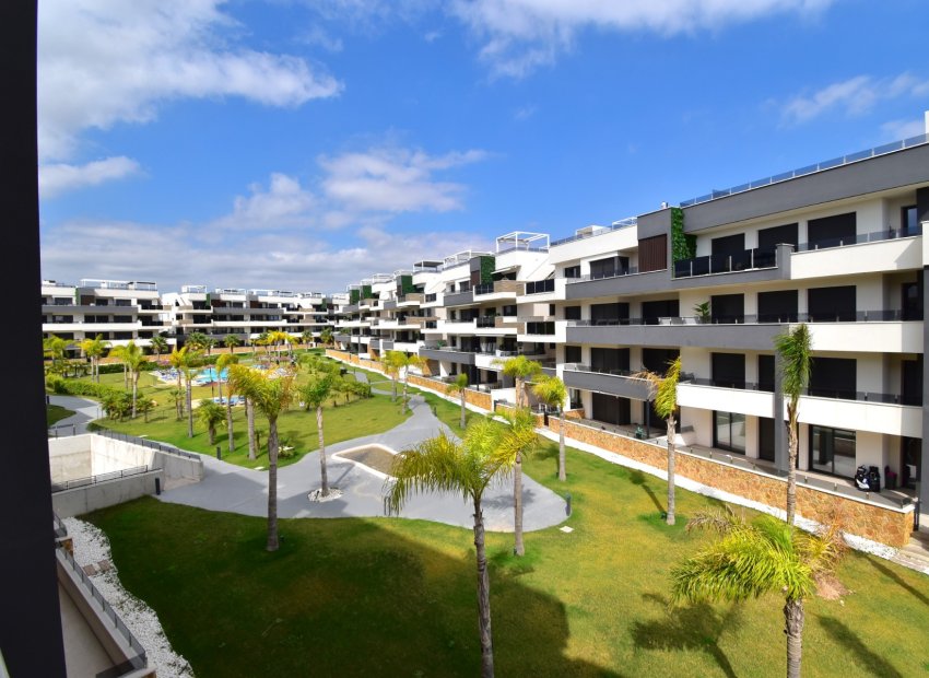 Resale - Apartment -
Orihuela Costa - Playa Flamenca