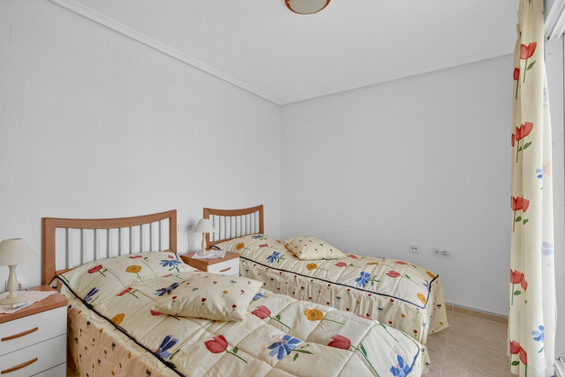 Resale - Apartment -
Orihuela Costa - Playa Flamenca