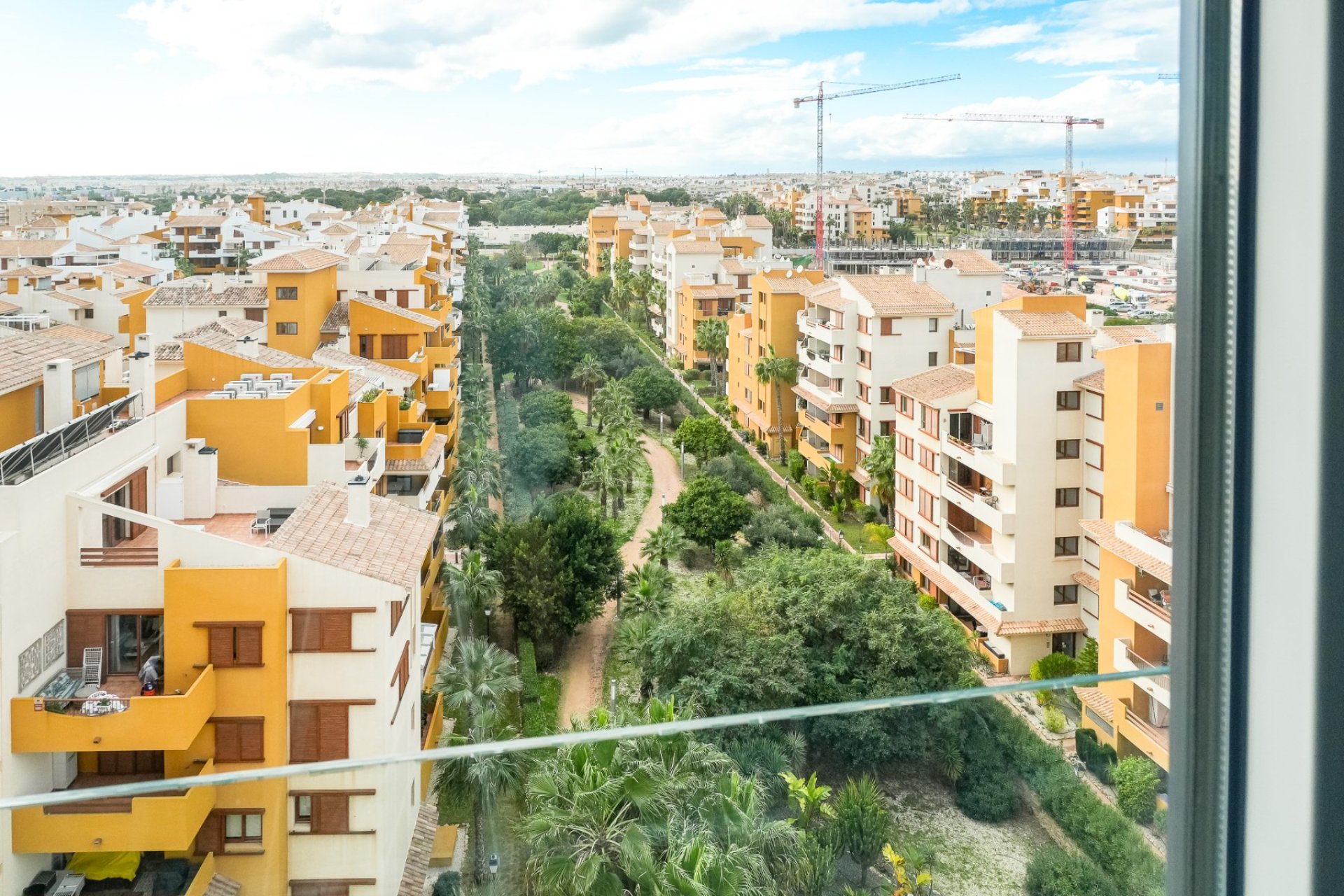 Resale - Apartment -
Orihuela Costa - Punta Prima