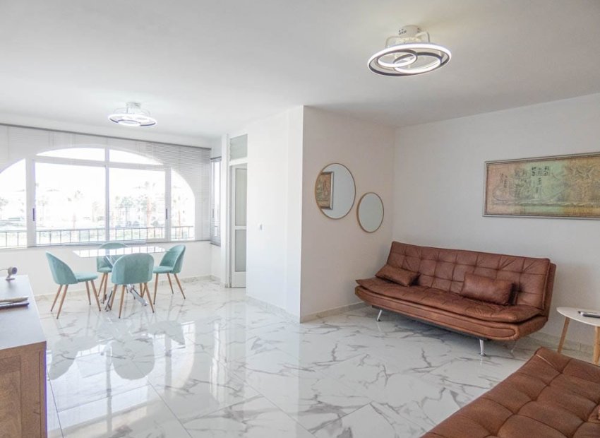 Resale - Apartment -
Orihuela Costa - Villamartín
