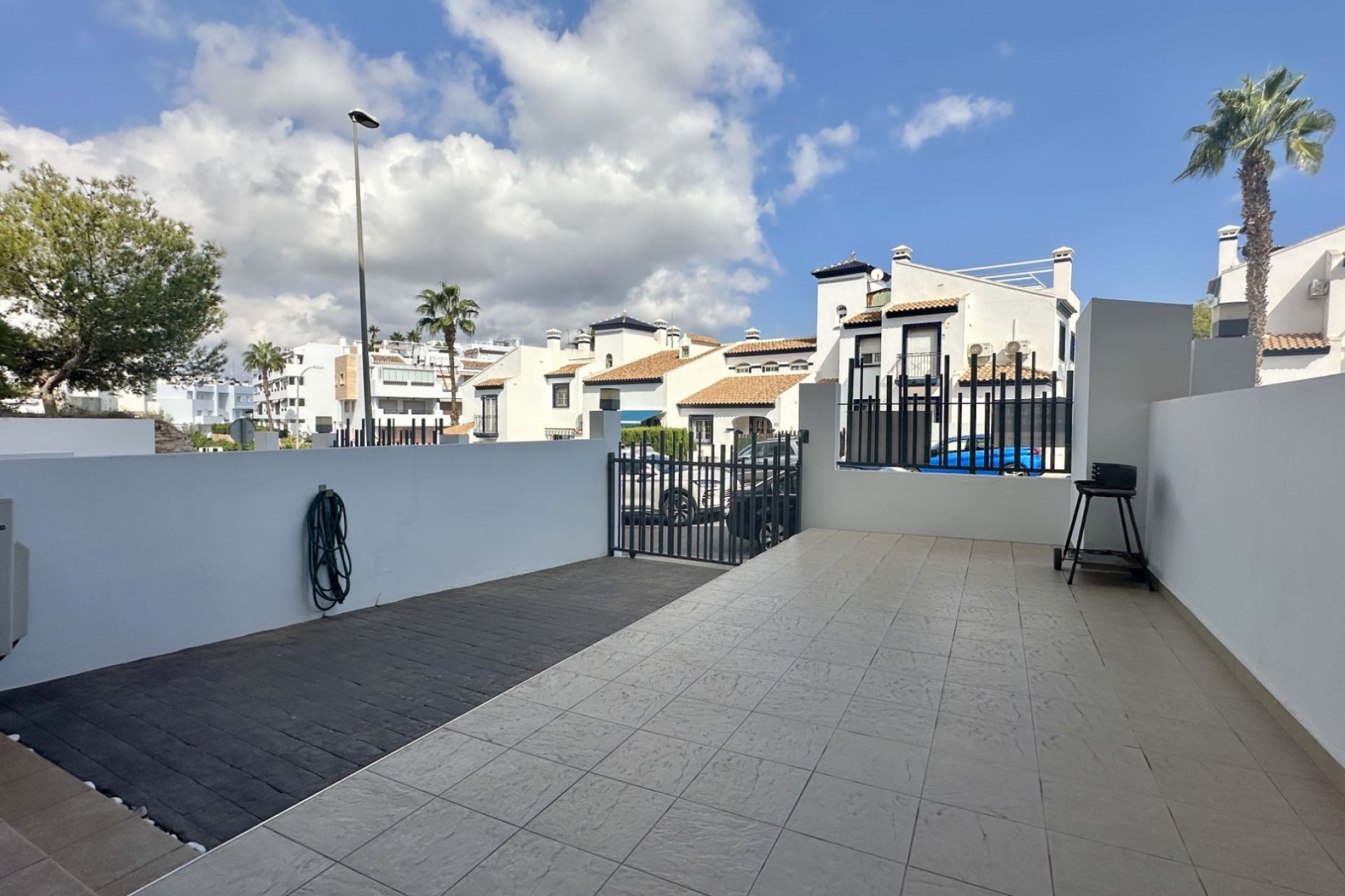 Resale - Apartment -
Orihuela Costa - Villamartin
