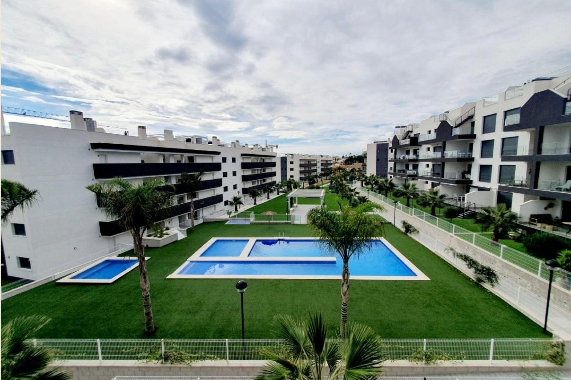 Resale - Apartment -
Orihuela Costa - Villamartin
