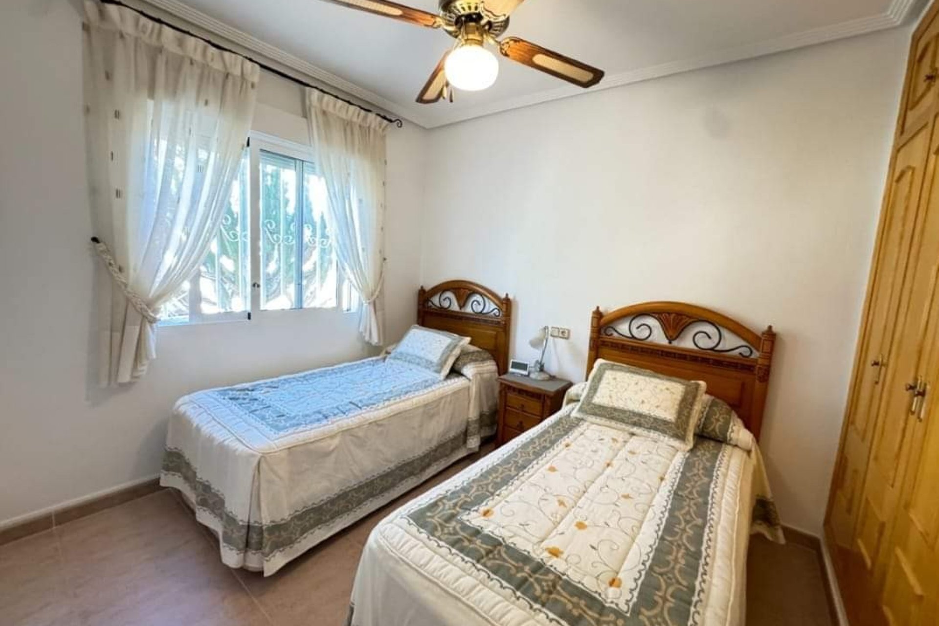 Resale - Apartment -
Orihuela Costa - Villamartin