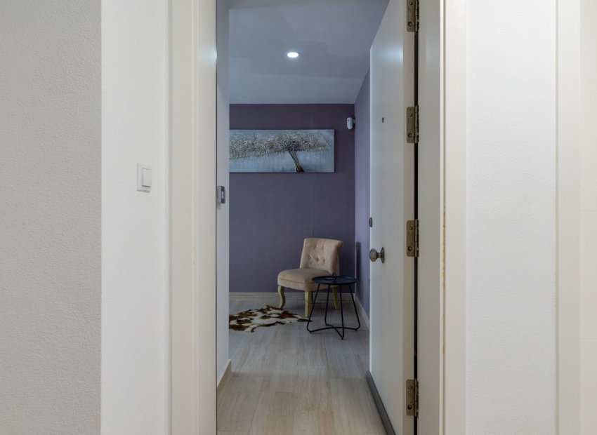 Resale - Apartment -
Orihuela Costa - Villamartin