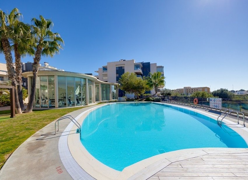 Resale - Apartment -
Orihuela Costa - Villamartin