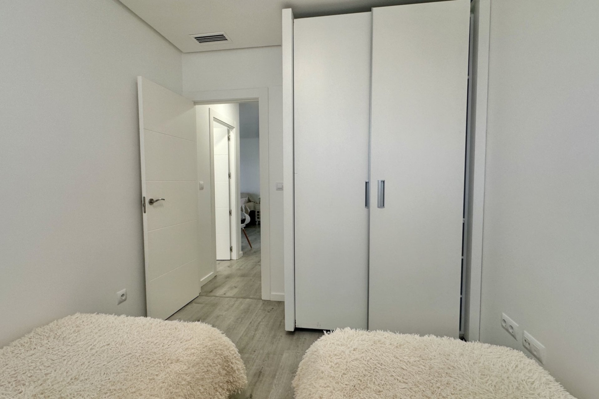 Resale - Apartment -
Orihuela Costa - Villamartin