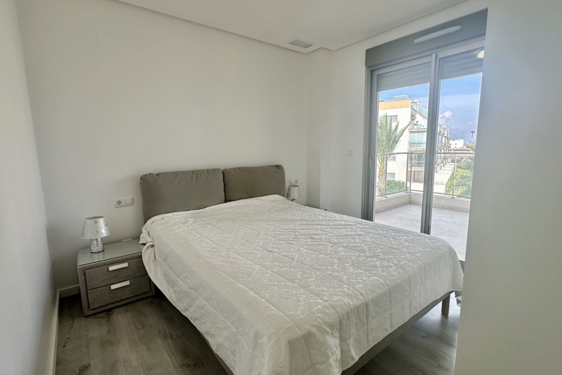 Resale - Apartment -
Orihuela Costa - Villamartin