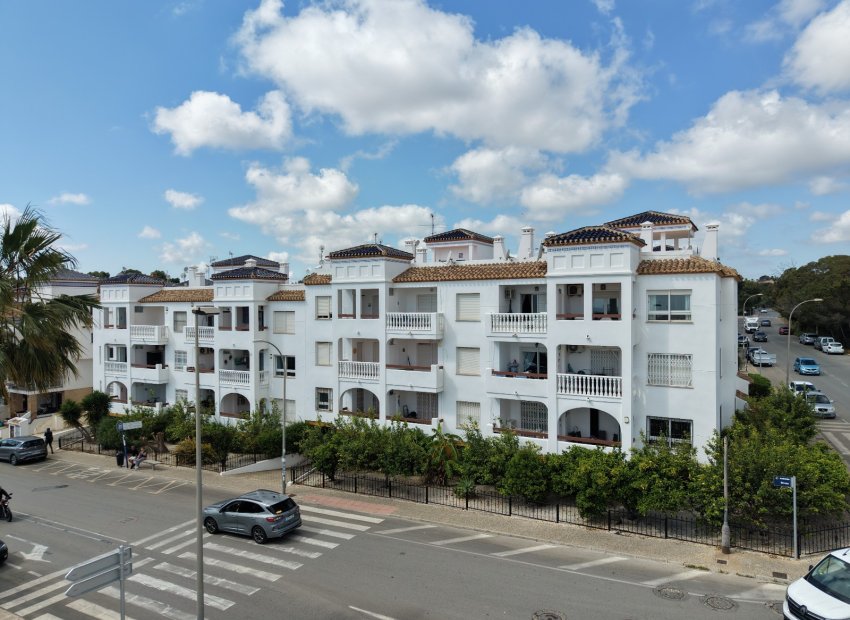 Resale - Apartment -
Orihuela Costa - Villamartin