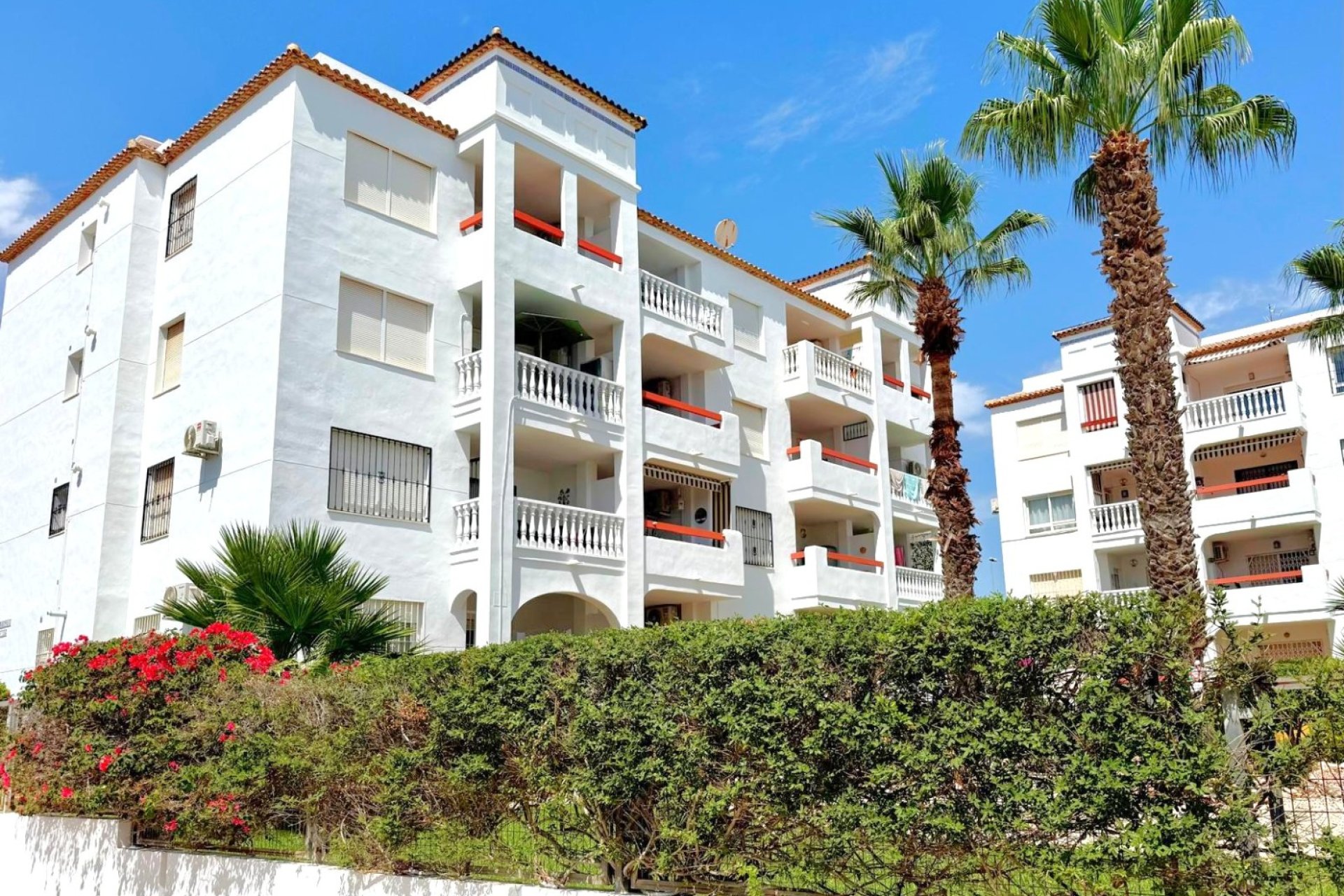 Resale - Apartment -
Orihuela Costa - Villamartin
