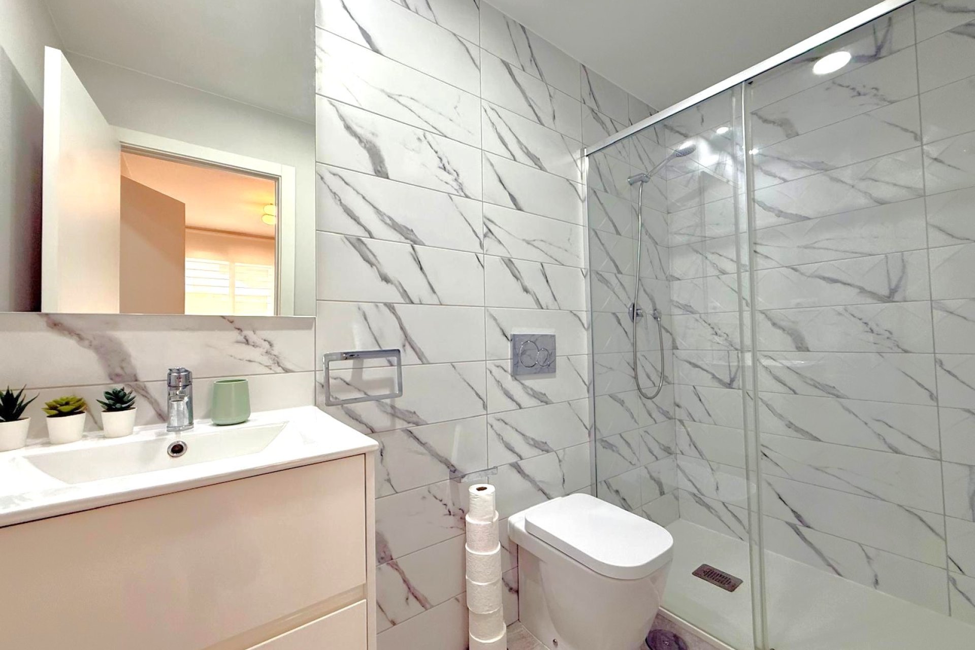 Resale - Apartment -
Orihuela Costa - Villamartin