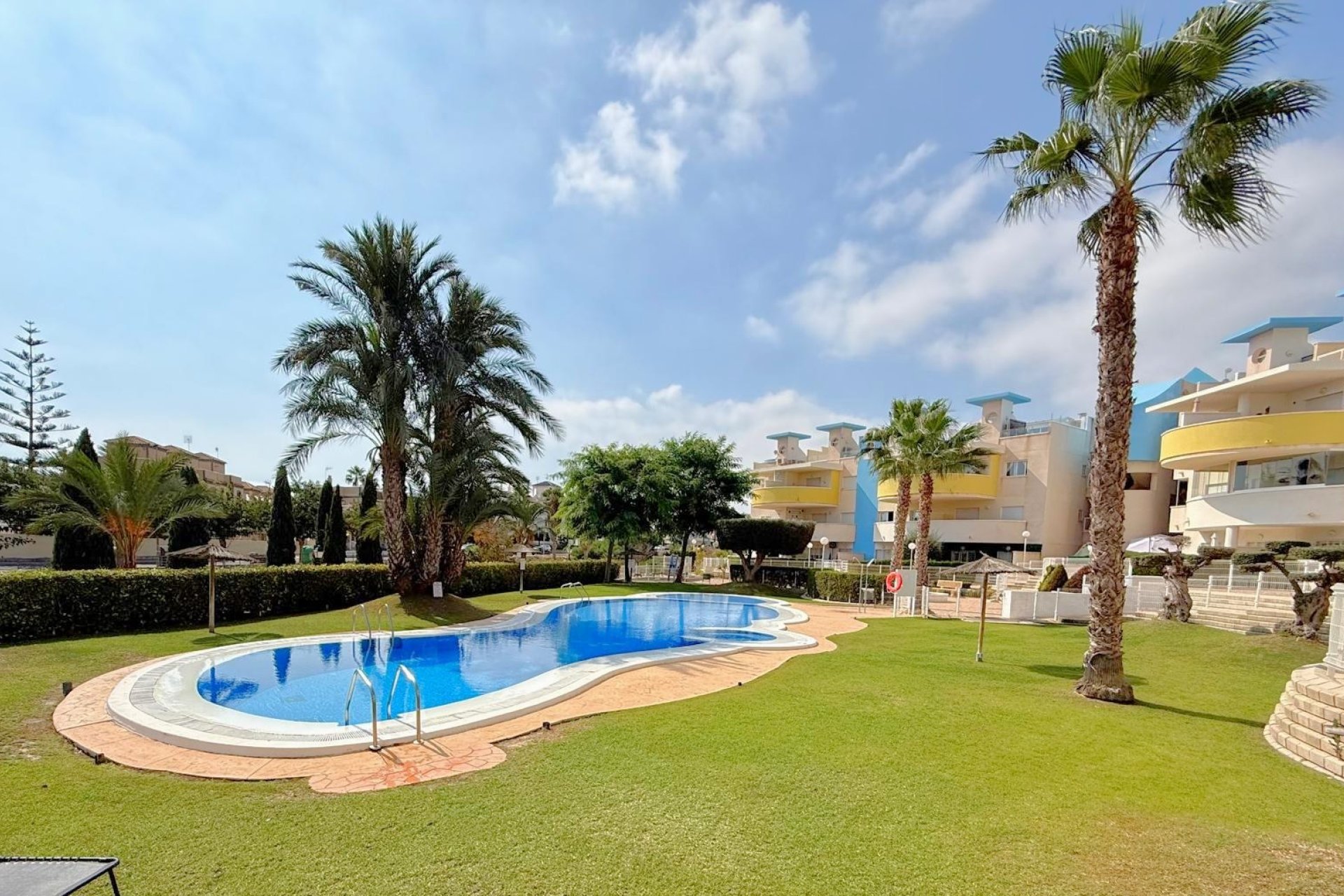 Resale - Apartment -
Orihuela Costa - Villamartin