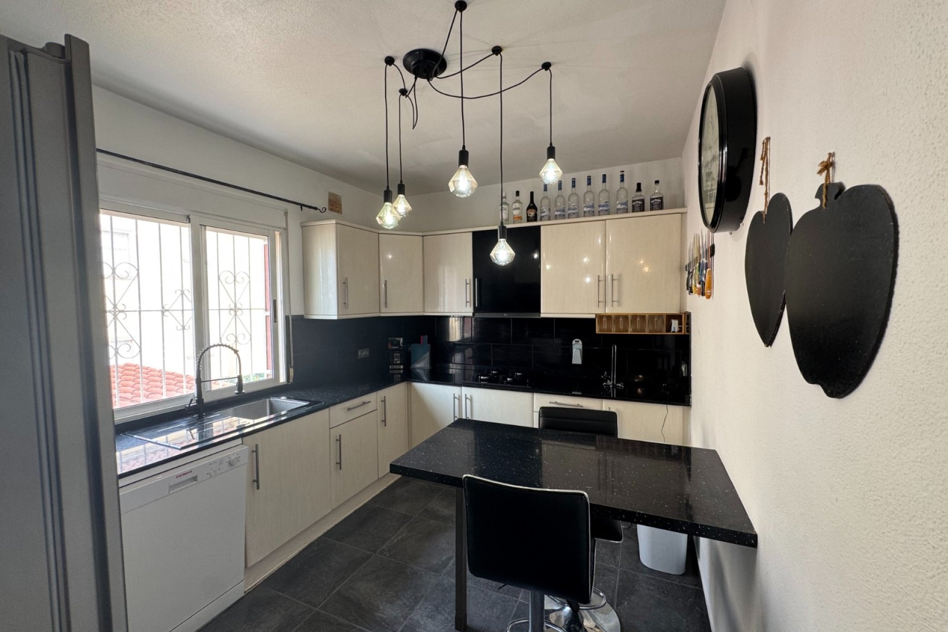 Resale - Apartment -
San Miguel de Salinas - El Galan