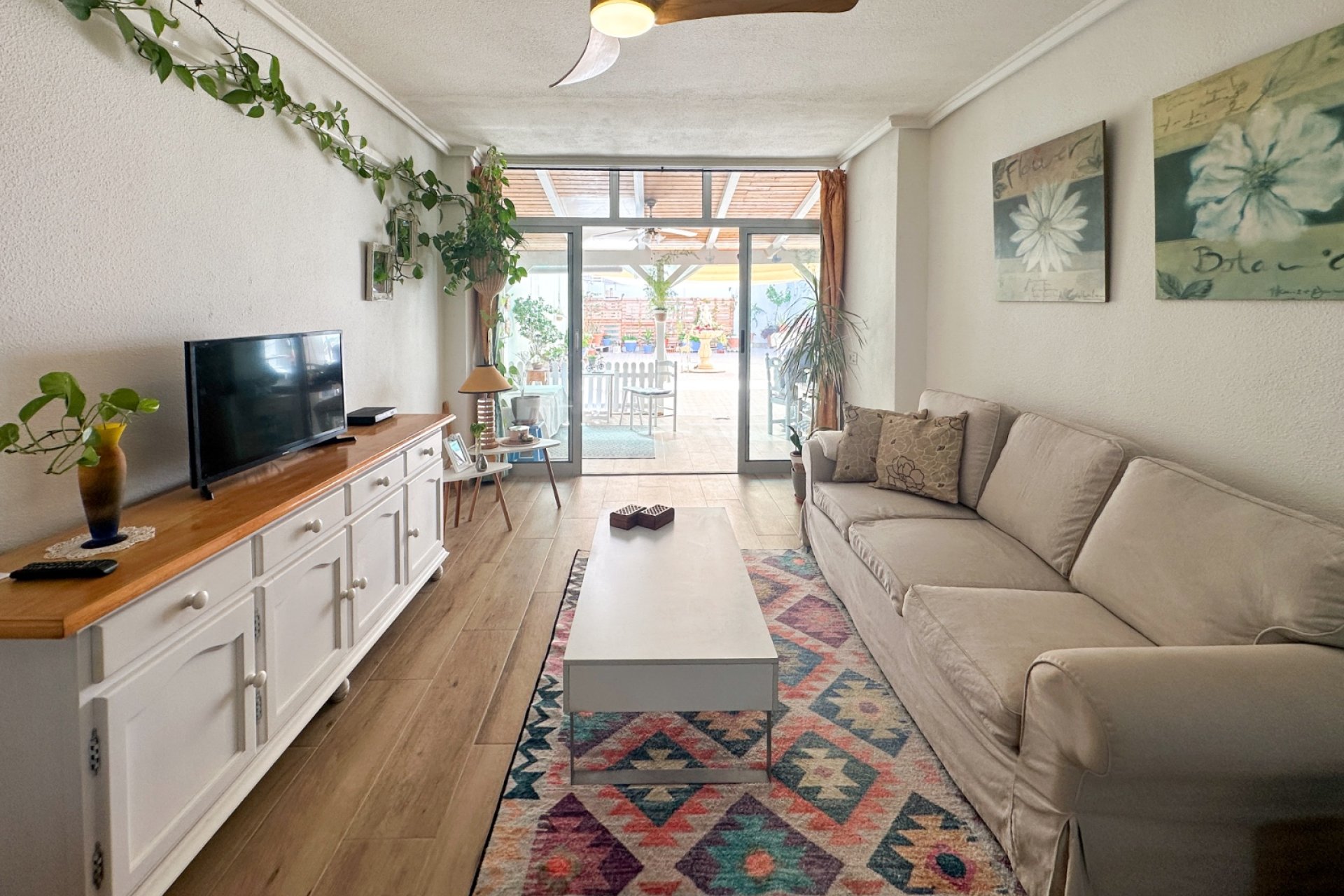 Resale - Apartment -
Torrevieja - Centro