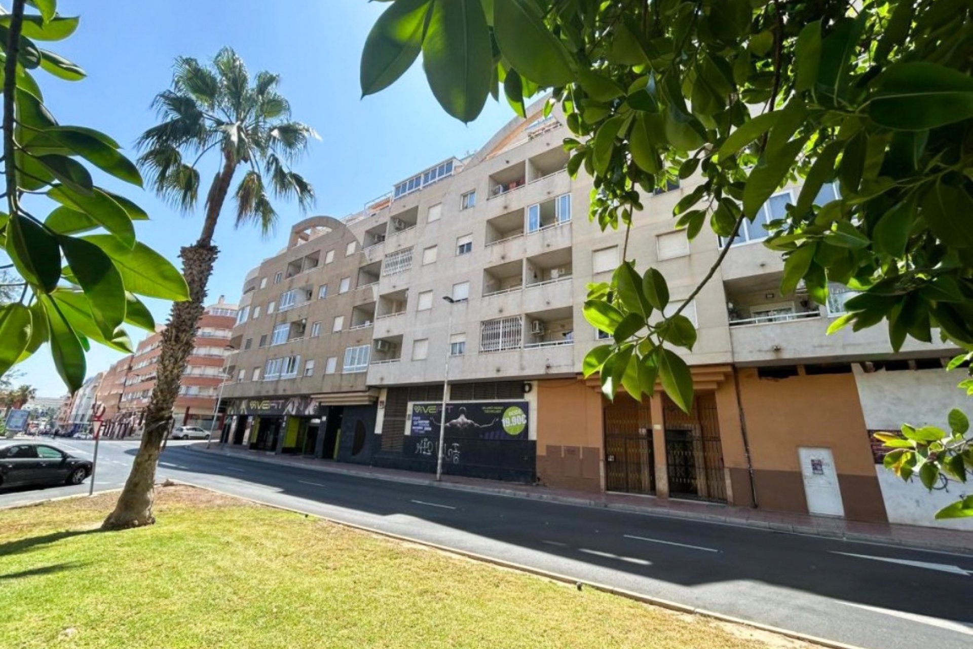 Resale - Apartment -
Torrevieja - Centro