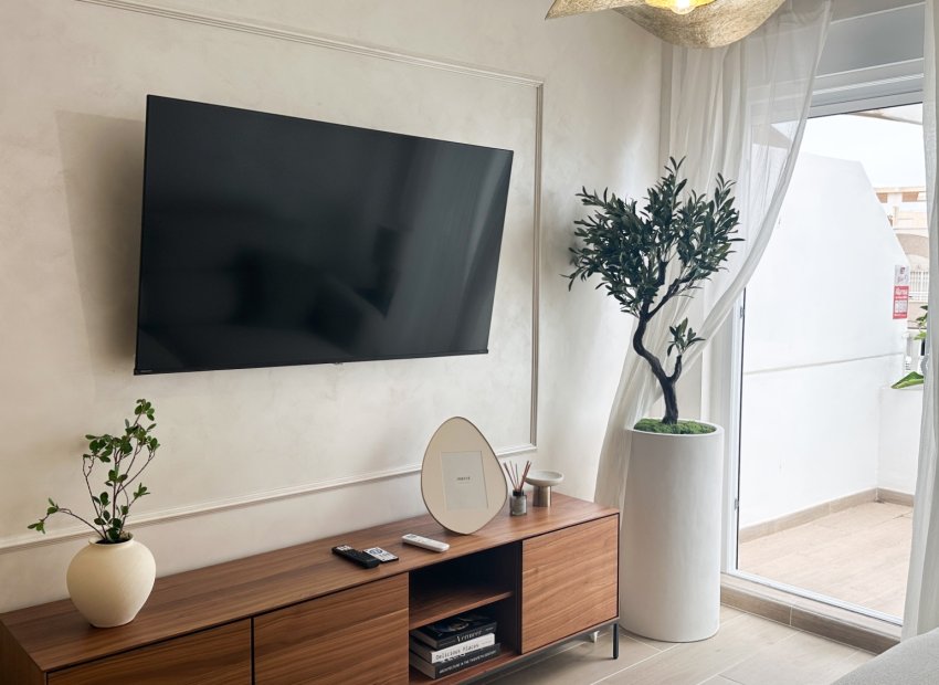 Resale - Apartment -
Torrevieja - Centro