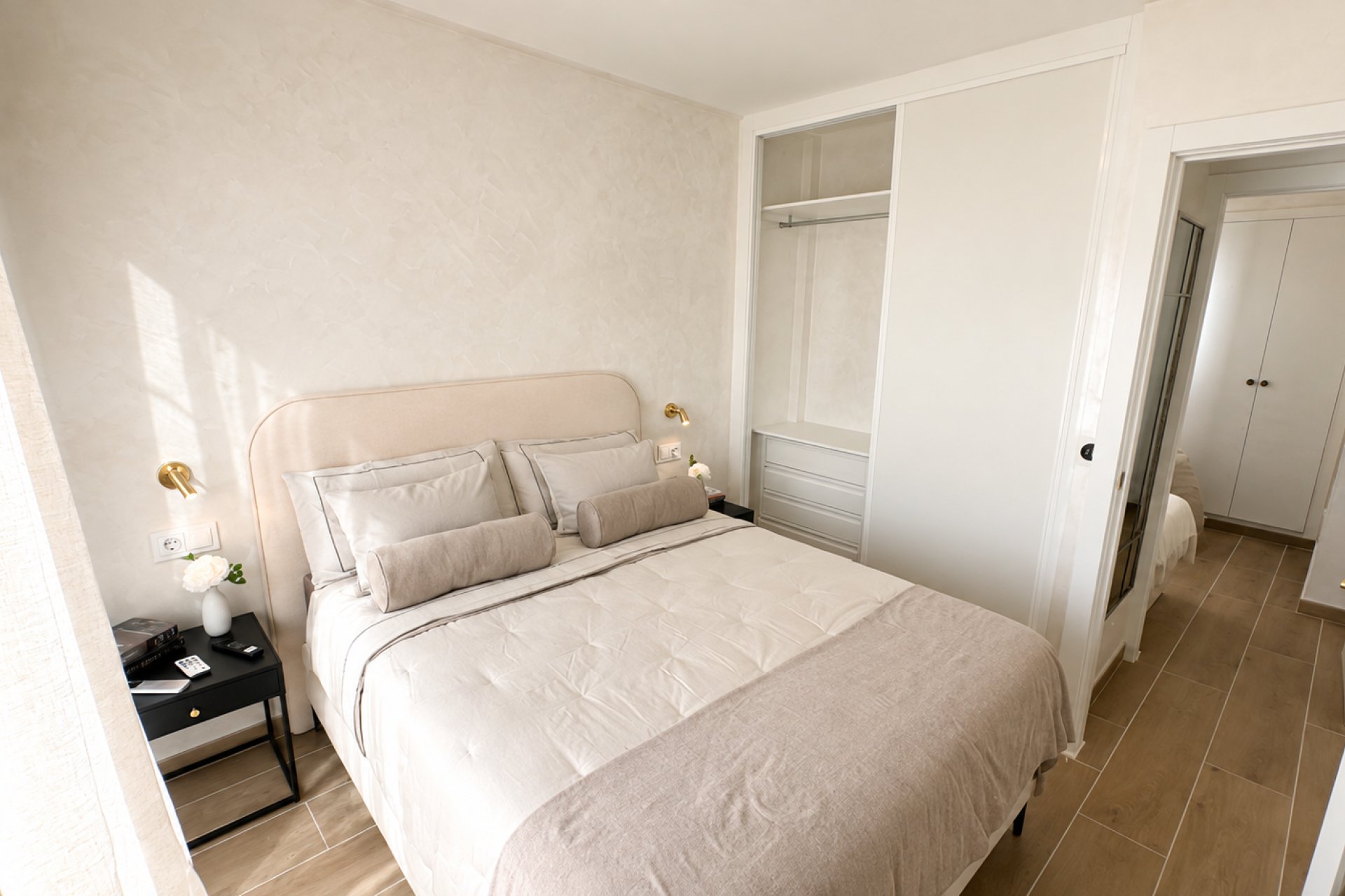 Resale - Apartment -
Torrevieja - Centro
