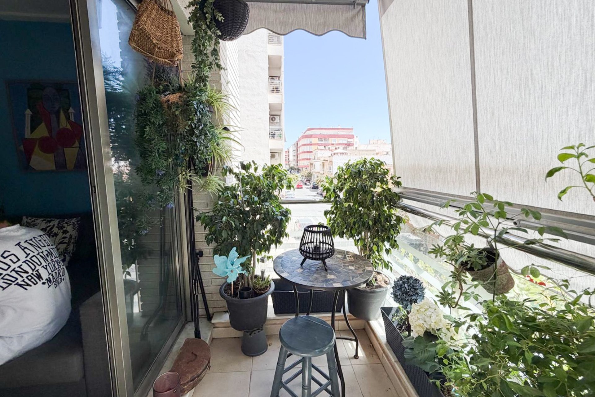 Resale - Apartment -
Torrevieja - Centro