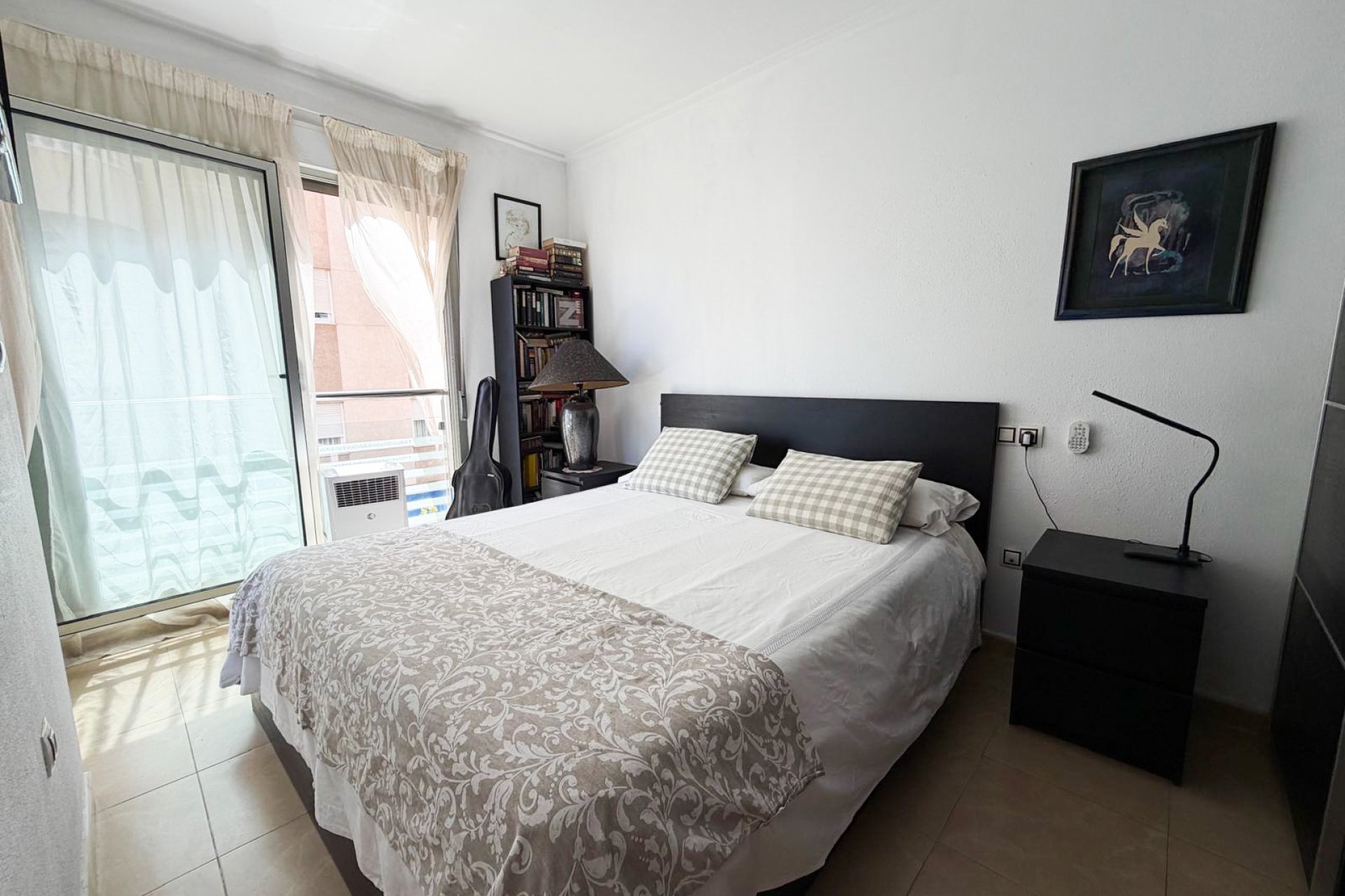 Resale - Apartment -
Torrevieja - Centro