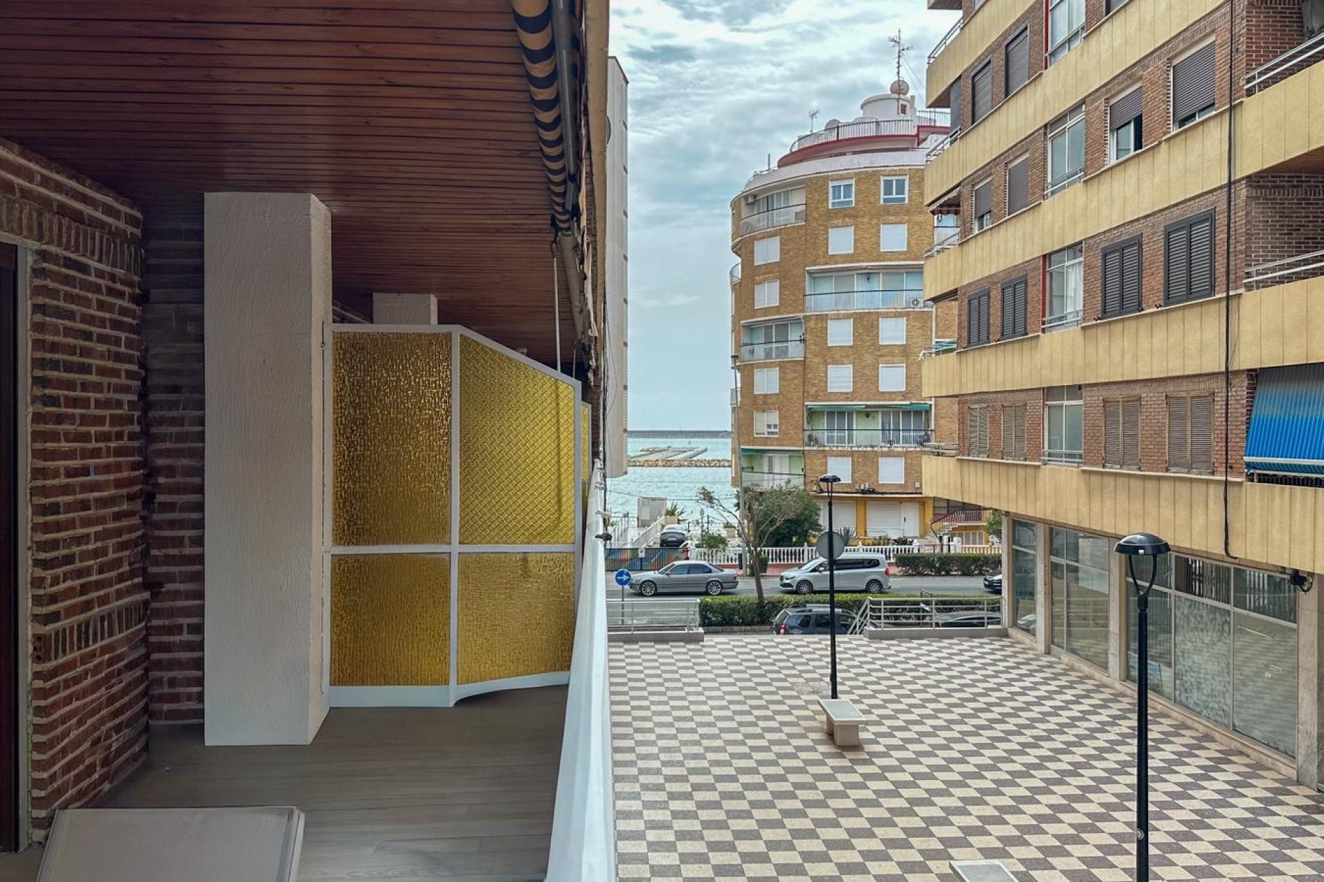 Resale - Apartment -
Torrevieja - El Acequión - Los Náufragos