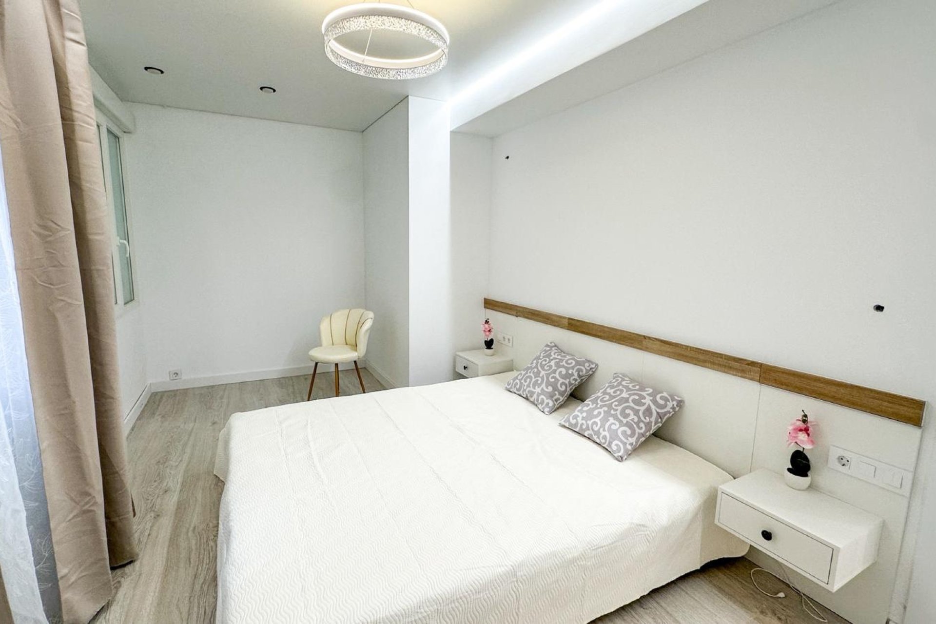Resale - Apartment -
Torrevieja - El Acequión - Los Náufragos