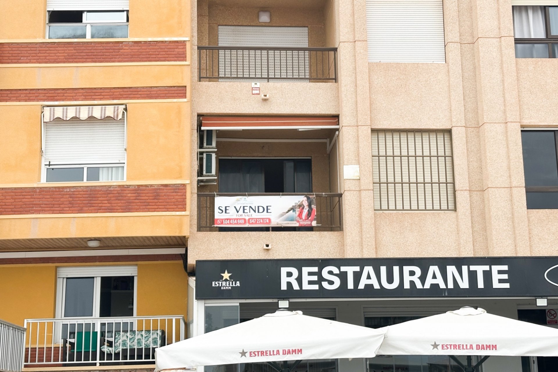 Resale - Apartment -
Torrevieja - Playa de los Locos