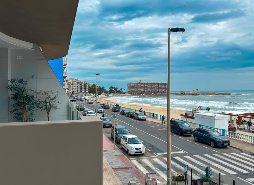 Resale - Apartment -
Torrevieja - Playa de los Locos
