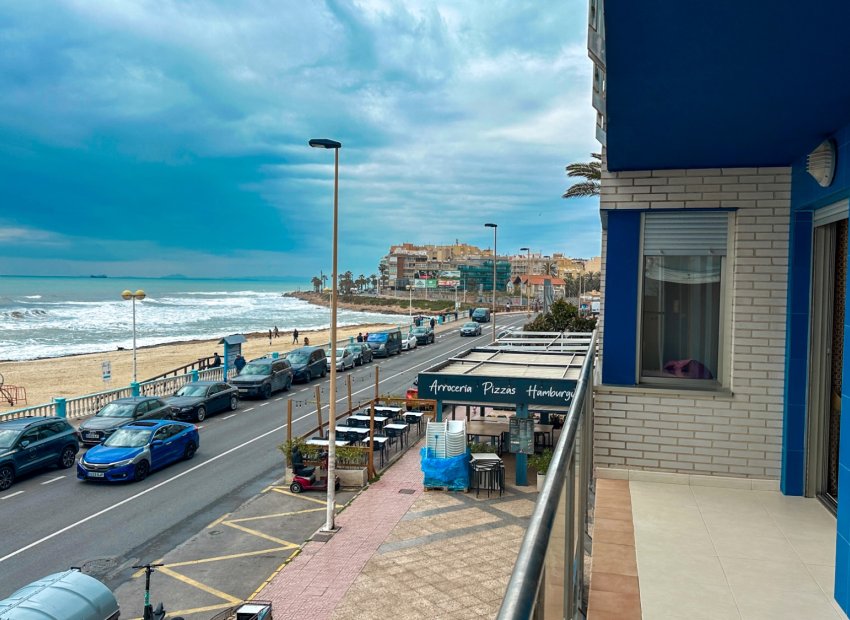 Resale - Apartment -
Torrevieja - Playa de los Locos