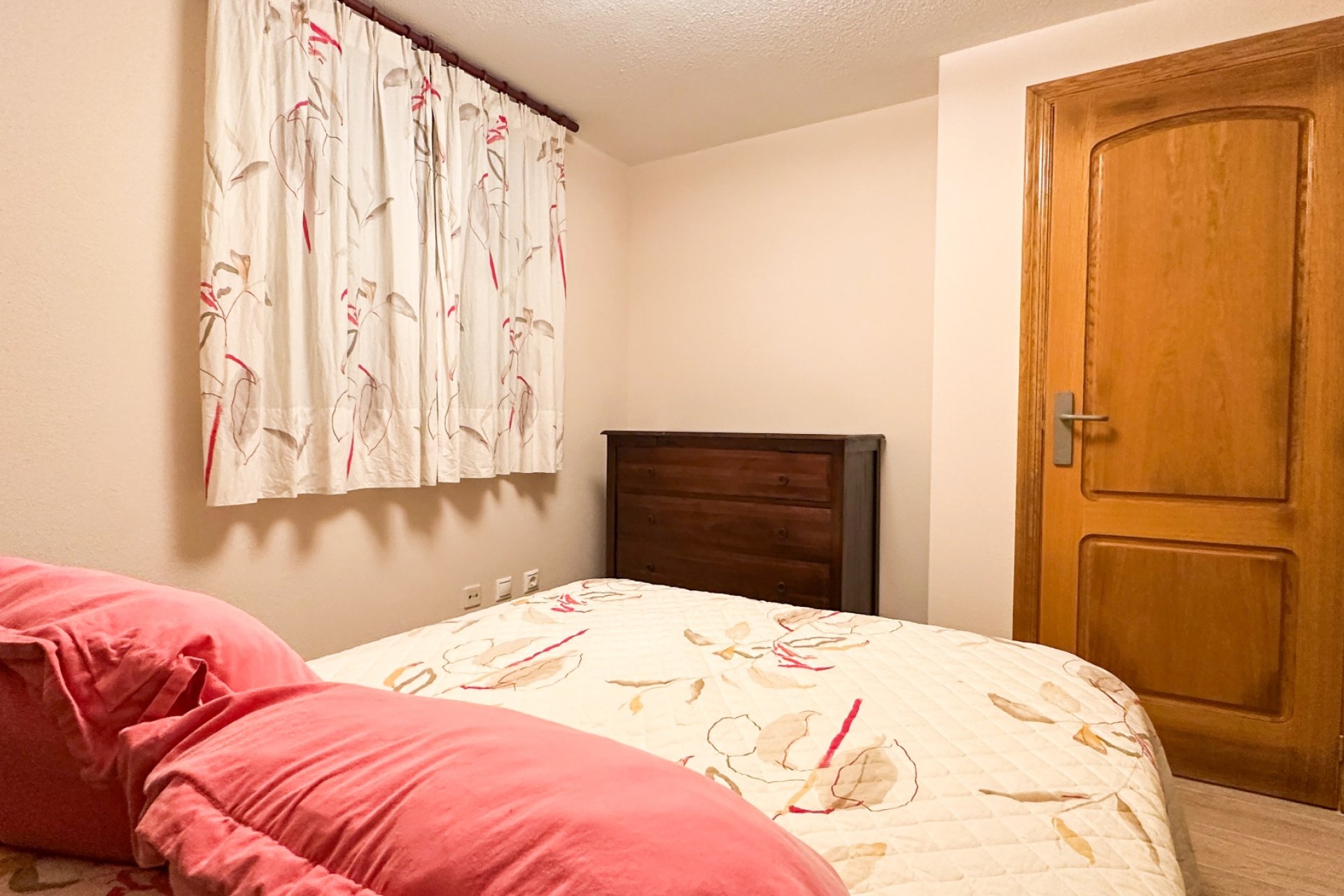 Resale - Apartment -
Torrevieja - Playa de los Locos
