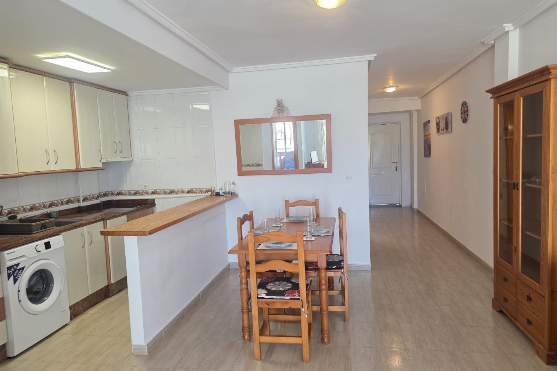Resale - Apartment -
Villamartín - El Galan 