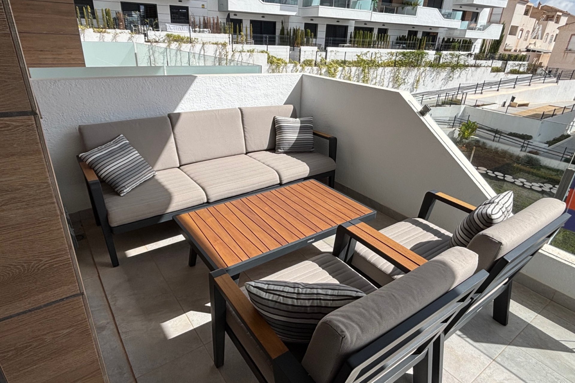 Resale - Apartment -
Villamartín - Las Filipinas 