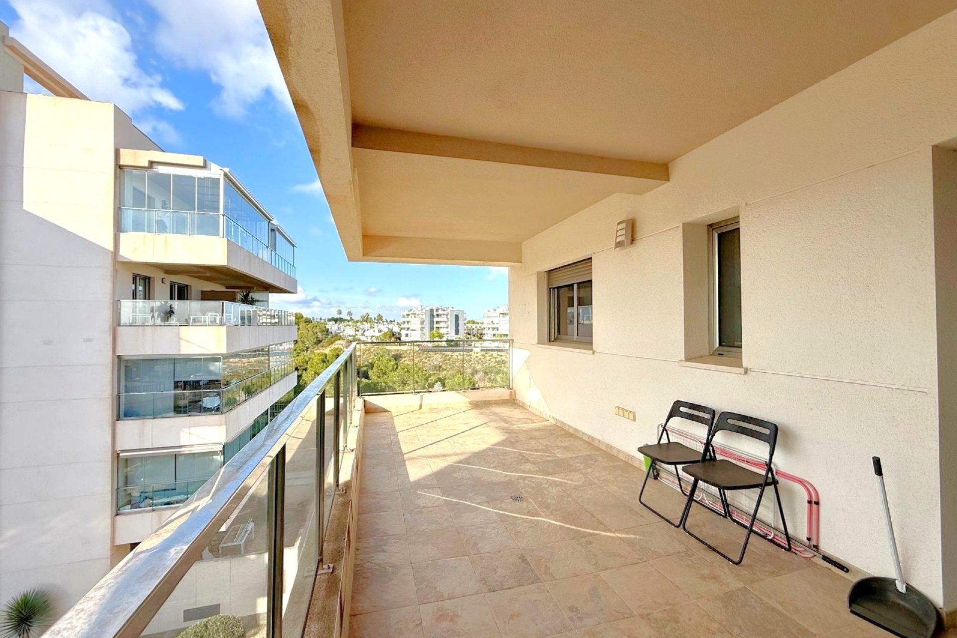 Resale - Apartment -
Villamartín - Los Dolses