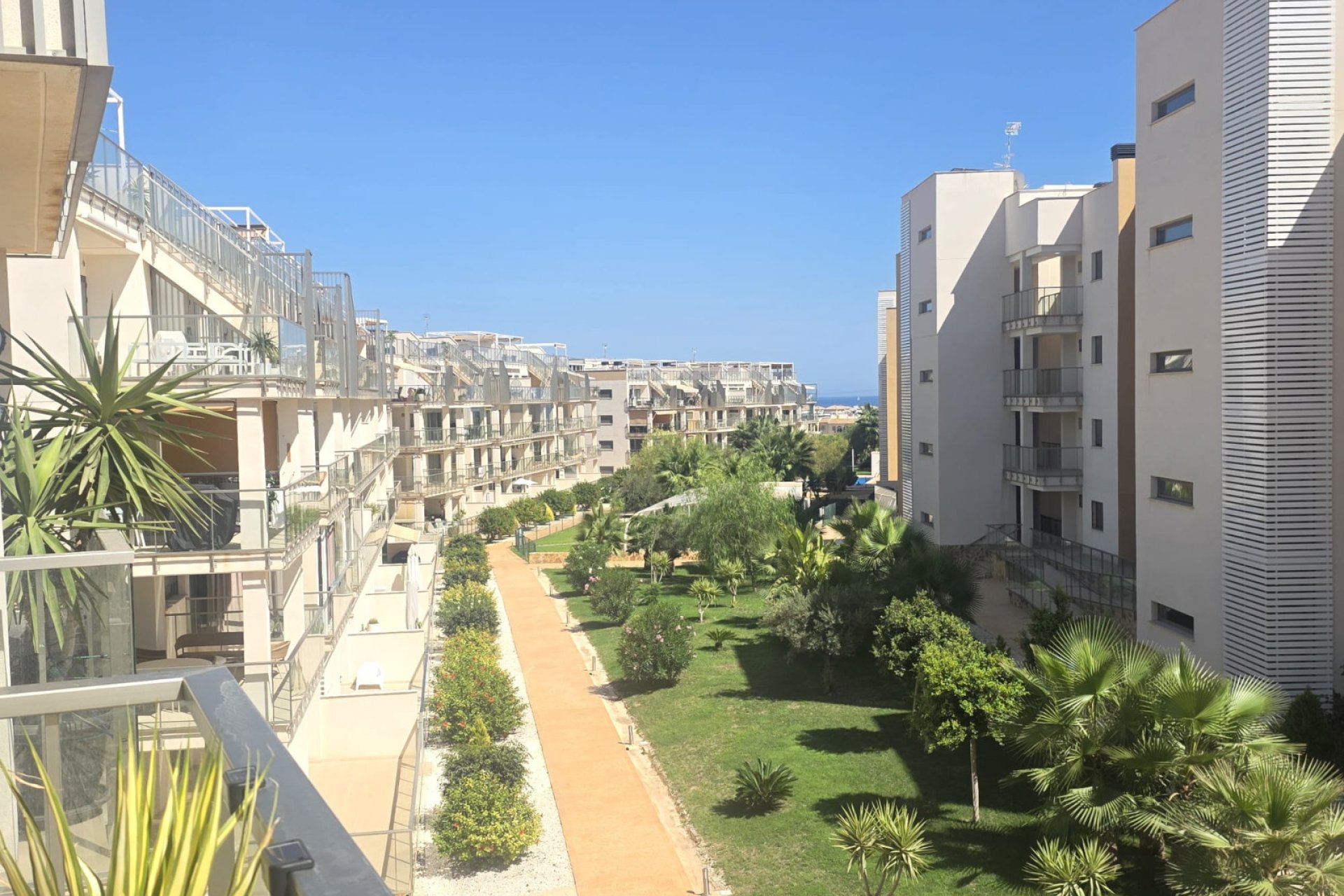 Resale - Apartment -
Villamartín - Los Dolses